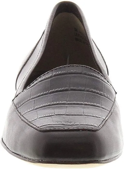 ARRAY Womens Freedom Slip On Loafers