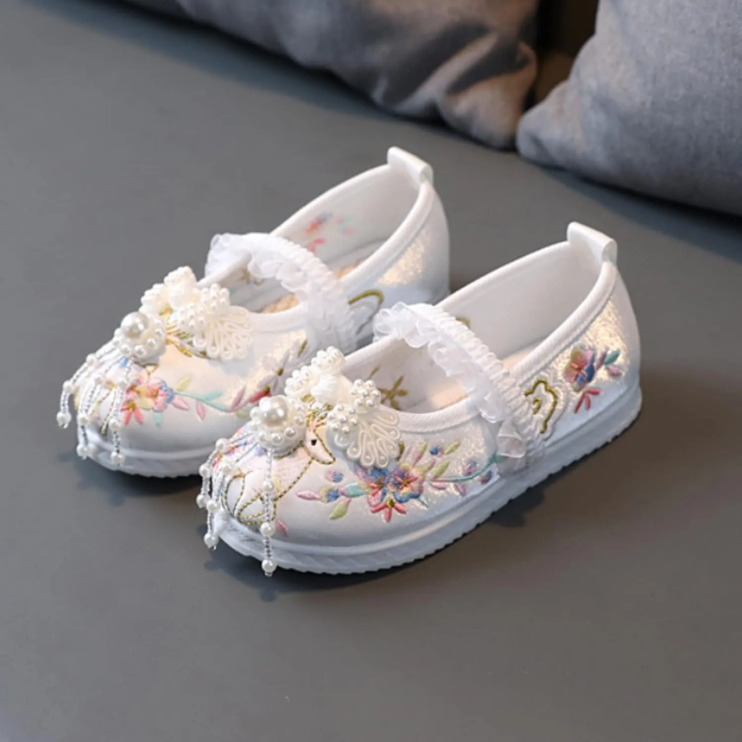 Children Mary Jane Shoes Girls Flat Bottomed Embroidered Sandals Comfort Toddler Performance Party Wedding Shoes