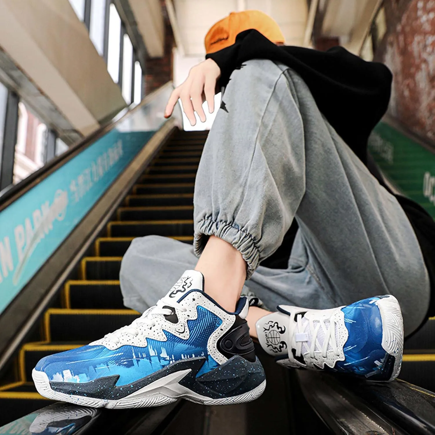 Classic Graffiti for Boys Girls Adults Casual Fashion Breathable Basketball Shoes Lightweight Wide Mesh Walking Shoes Team Sports Shoes Street Training Basketball Shoes dDurable Hiking Jogging Shoes