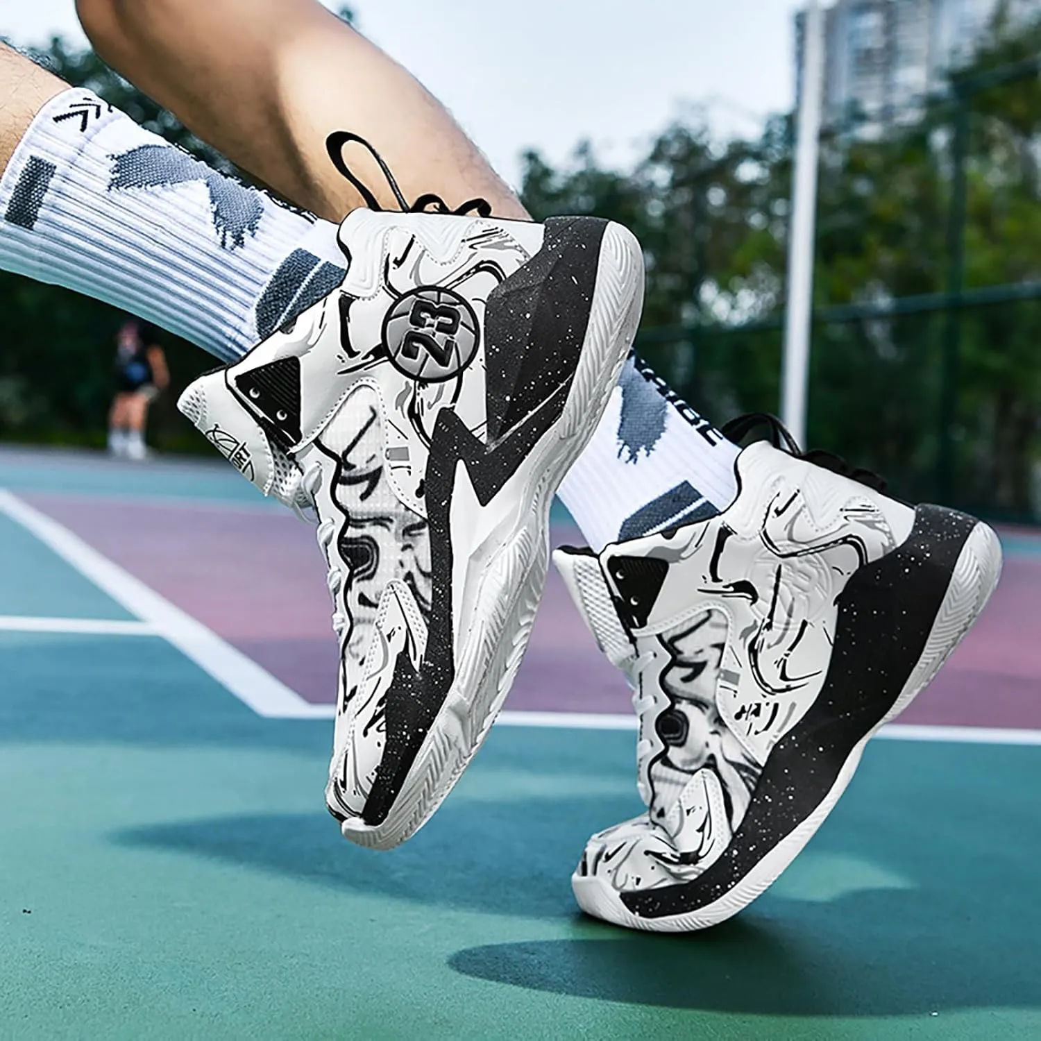 Men's Basketball Shoes No-Slip Breathable Outdoor Shoes for Women Fashion Graffiti Training Shoes