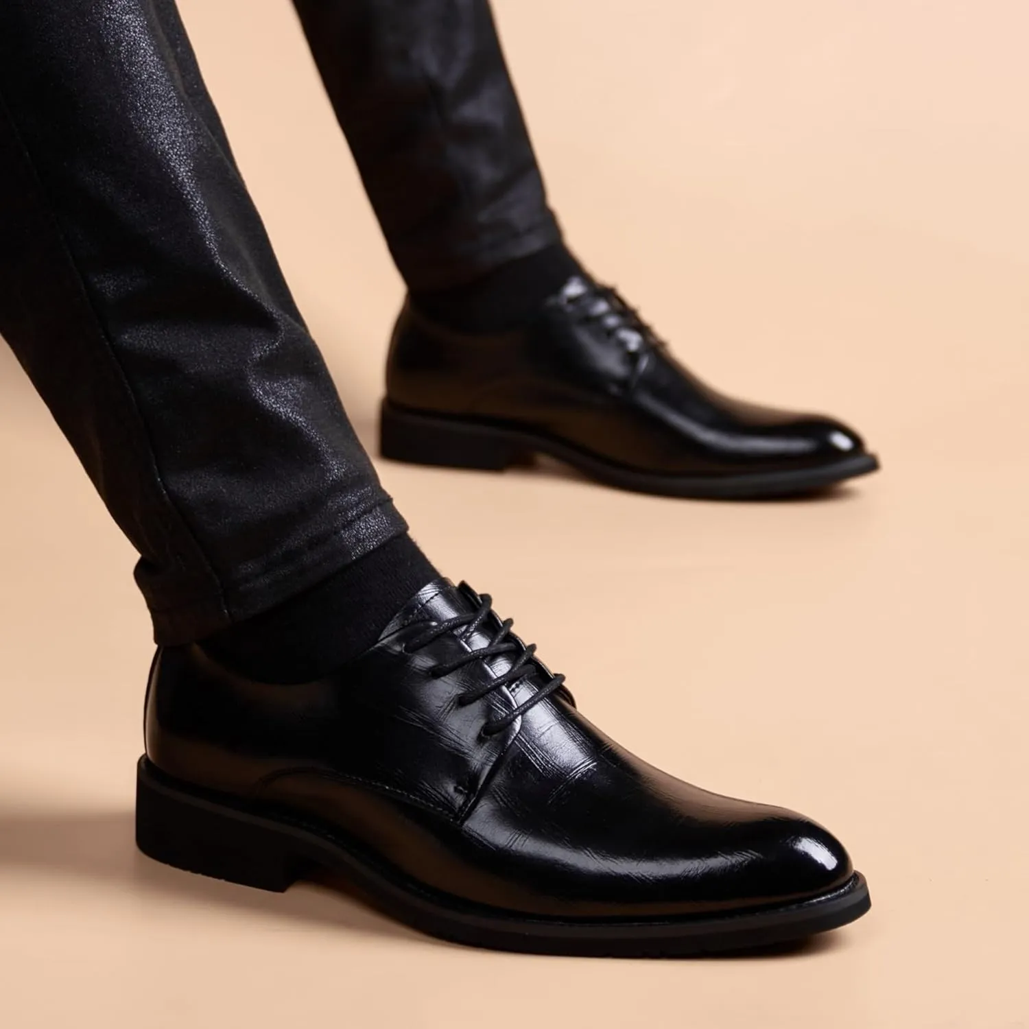 Men's Breathable Leather Brogue Oxfords - Classic Wingtip Derby Slip-On Shoes for Formal Business Wear