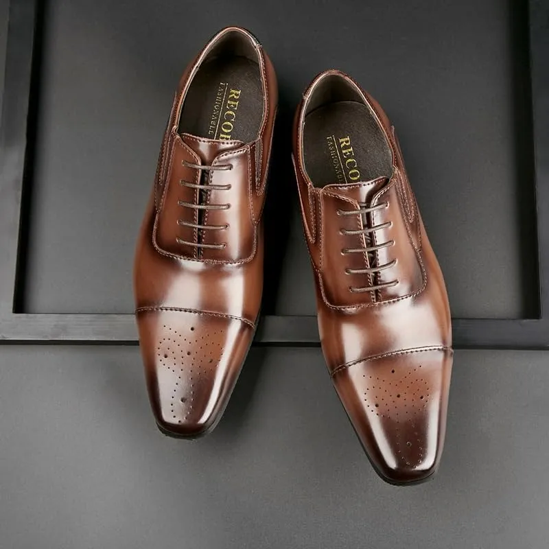 Men's Breathable Leather Wingtip Brogue Oxfords Men Comfort Hand Stitched Business Formal Derby Shoes