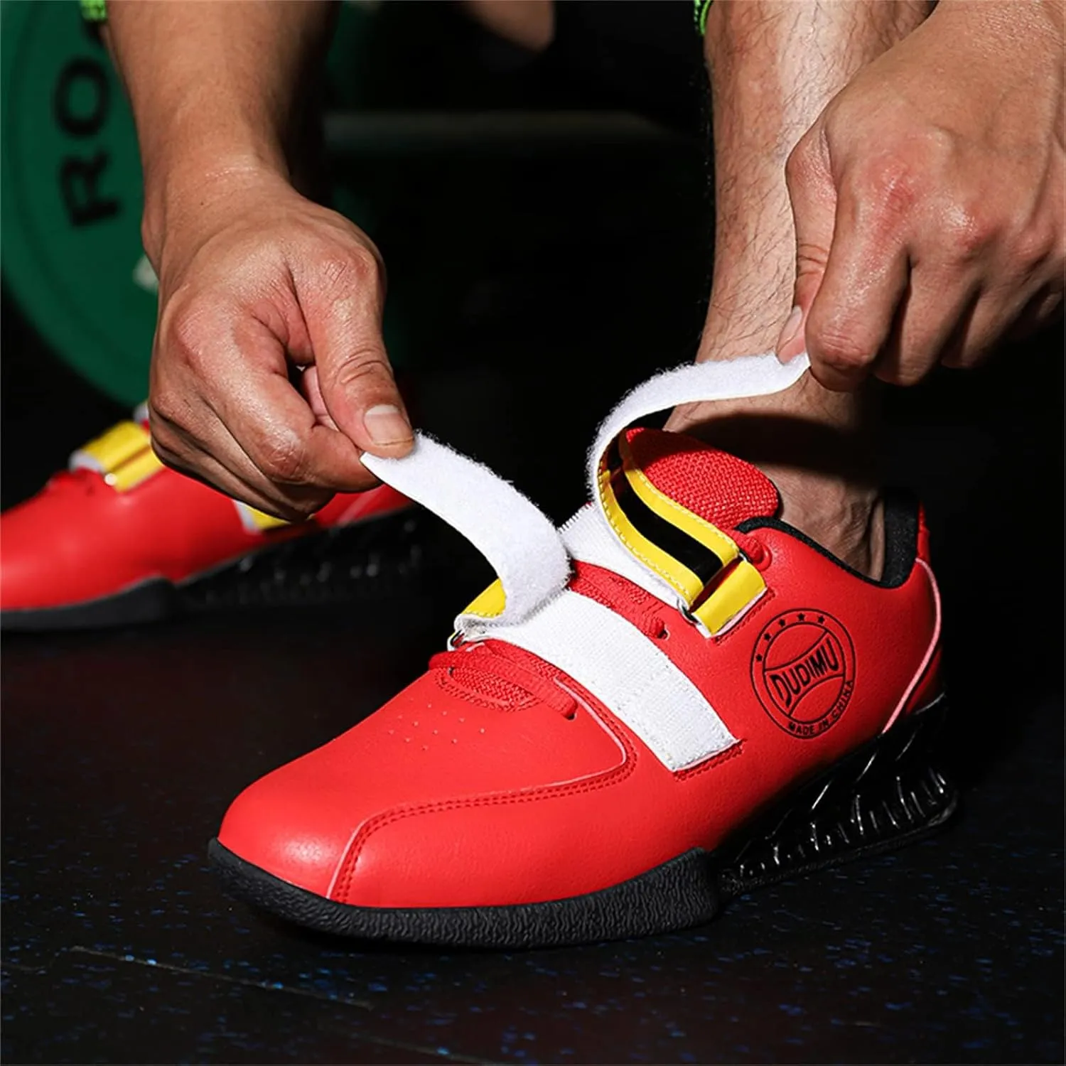 Men's Weightlifting Shoes, Ligthweight Bodybuilding Trainers Multisport Deadlift Sneakers Wear-Resistant Ati-Slip Squat Fitness Sports Shoes