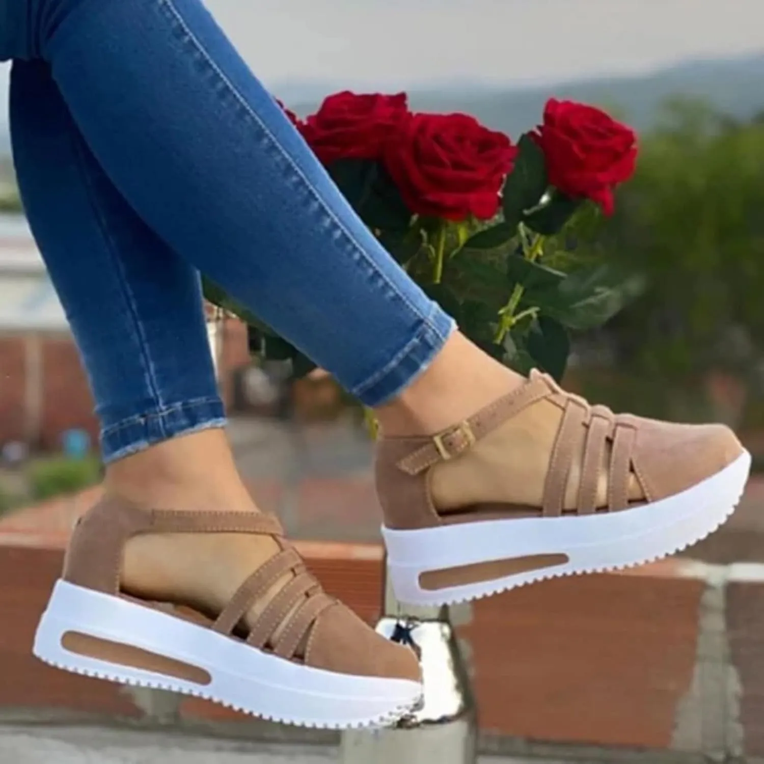 Platform Sandals Women Dressy Two-Strap Buckle Chunky Heel Lightweight Summer Party Sandals Padded Footbed 2025 Spring and Summer Vacation