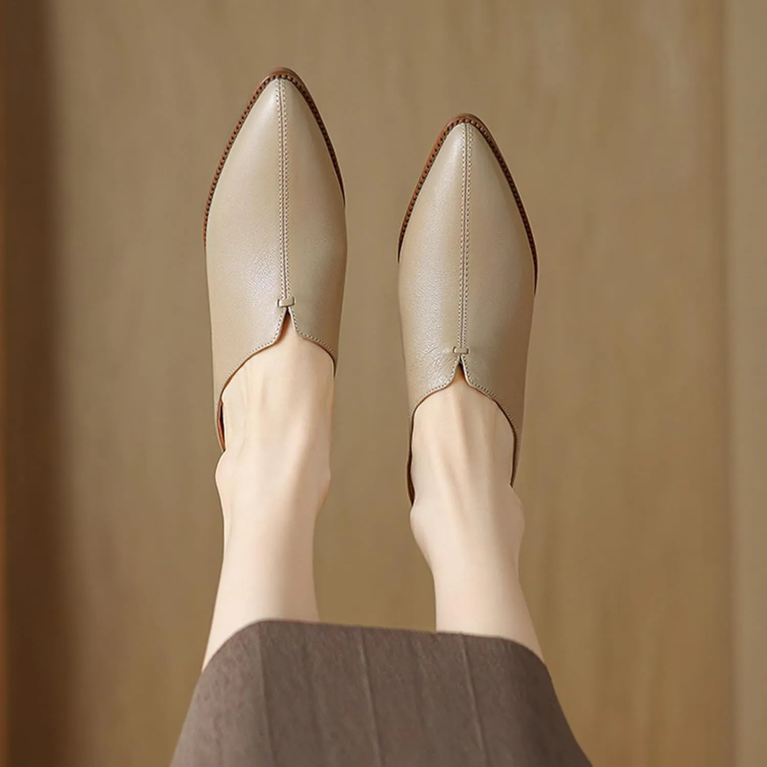 Women's Genuine Leather Closed Toe Chunky Stacked Heel Mules,Fashion Pointed Toe Slingback Comfortable Slip On Low Block Heel Sandals Work Dress Shoes