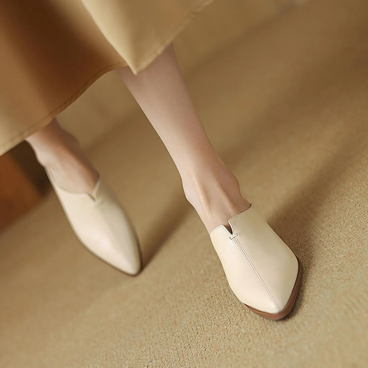 Women's Genuine Leather Closed Toe Chunky Stacked Heel Mules,Fashion Pointed Toe Slingback Comfortable Slip On Low Block Heel Sandals Work Dress Shoes