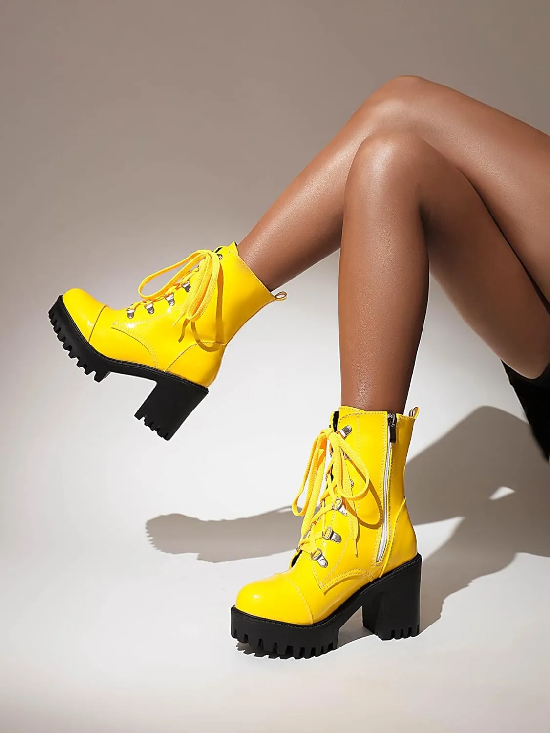Women's Lace Up Combat Ankle Boots Platform Goth Boots Punk Motorcycle Lug Sole Ankle Booties Chunky High Heel Round Toe Side Zipper Shoes