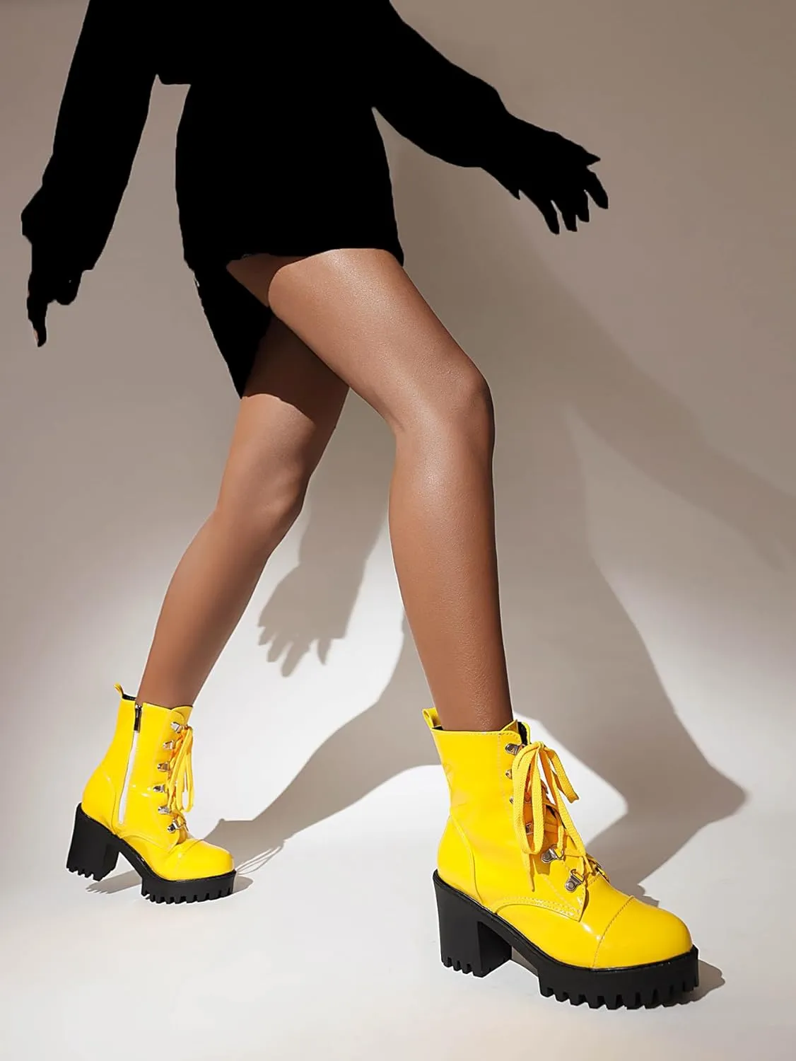 Women's Lace Up Combat Ankle Boots Platform Goth Boots Punk Motorcycle Lug Sole Ankle Booties Chunky High Heel Round Toe Side Zipper Shoes