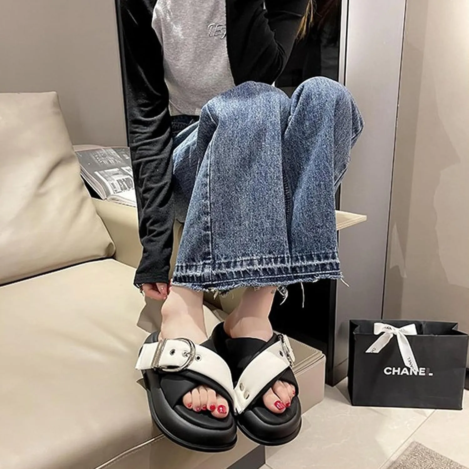 Women's Leather Platform Slides Sandals with Belt Buckle Decor Comfort Round Open Toe Slip-On Memory Foam Sandals Summer Walking Beach Slippers