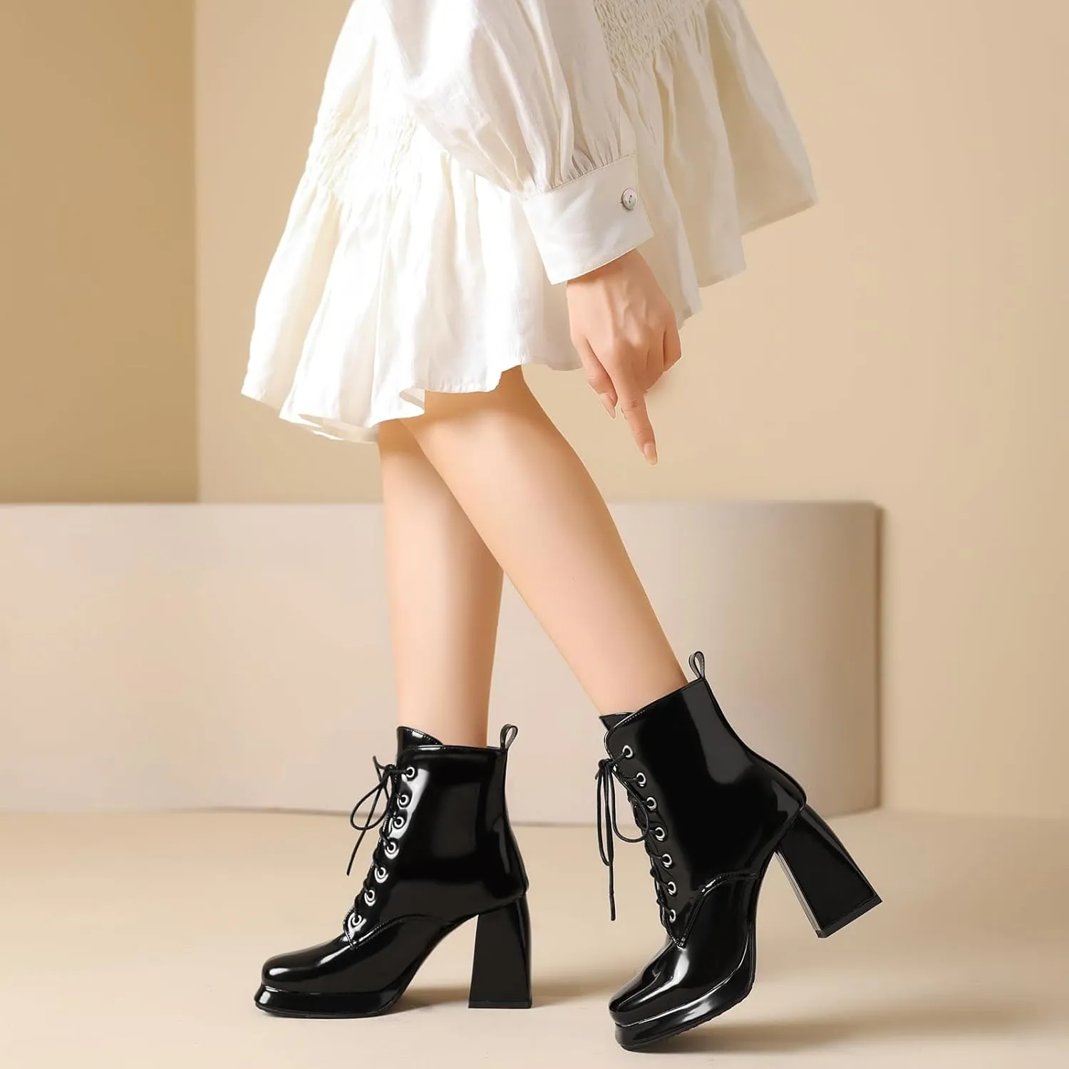 Women's Platform Combat Boots Chunky Heel Ankle Boots with Laces