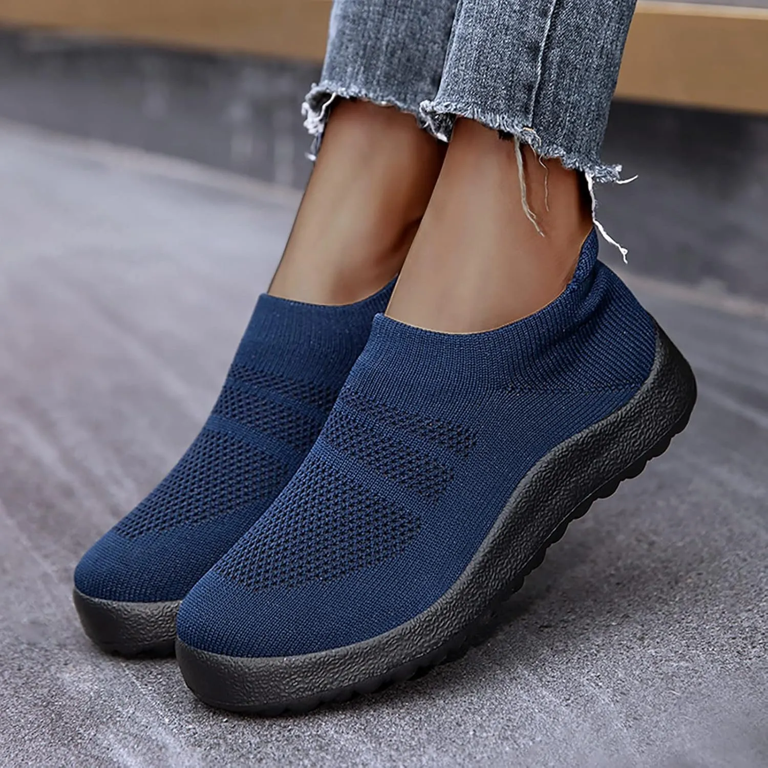 Womens Slip on Walking Shoes Comfort Lightweight Running Shoes for Women Loafers Casual Shoes Waterproof Sneakers White Tennis Shoe Trainers Shoe